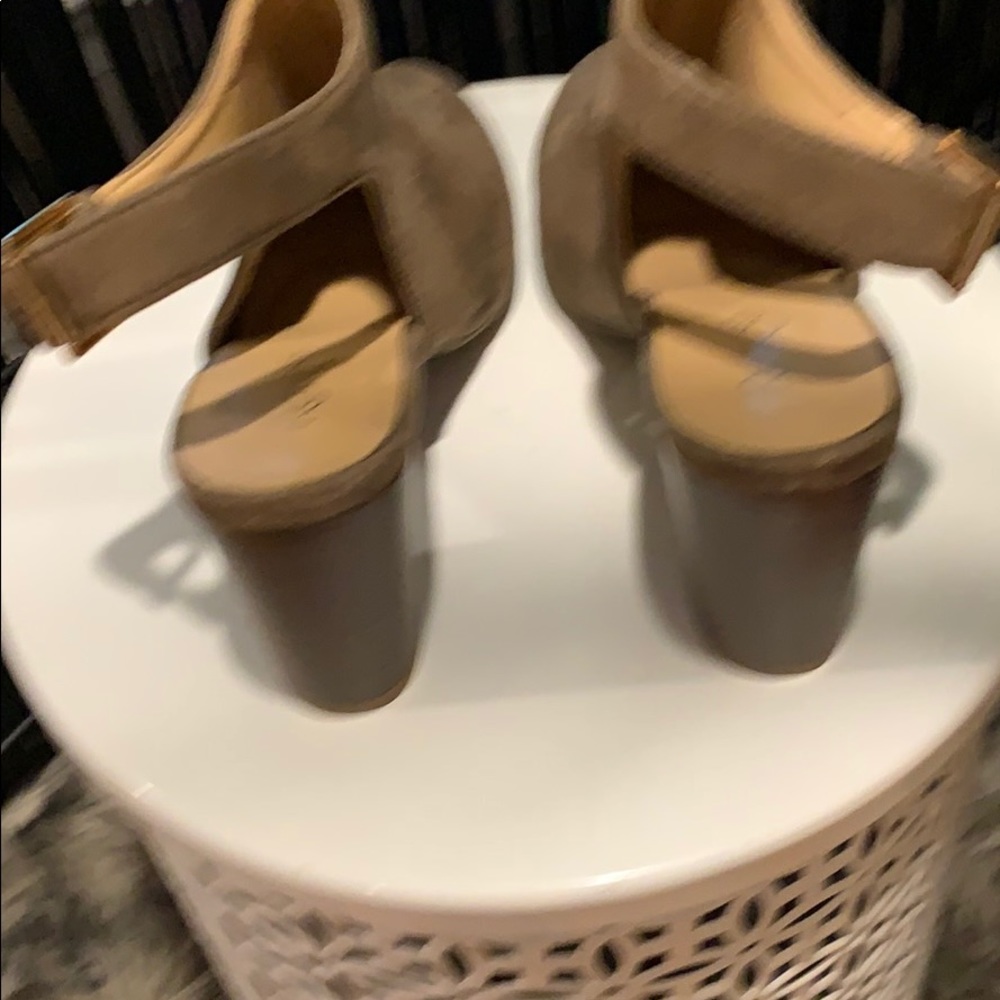 (Pre-Loved) Refresh Block Heels - image 3